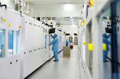 【擼起袖子加油干 風(fēng)雨無(wú)阻向前行】光伏產(chǎn)品暢銷國(guó)內(nèi)外